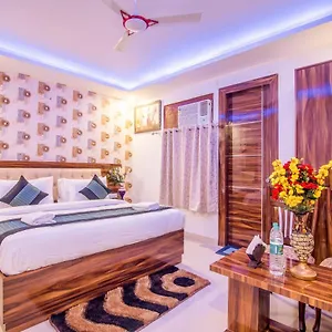 Отель Hotel Festival Mahipalpur Delhi Airport - Near Delhi Aerocity, Нью-Дели